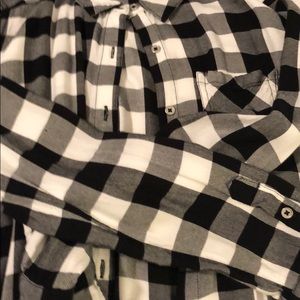 Long sleeve plaid shirt